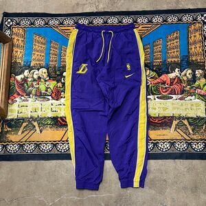 Nike Los Angeles Lakers track pants Size small-medium embroidered team apparel